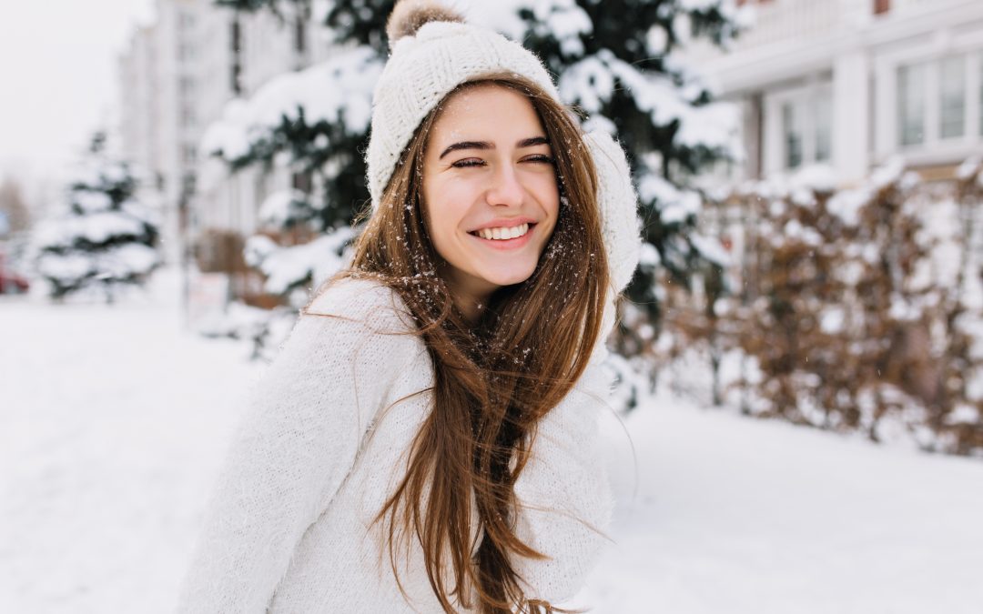Curare i capelli in inverno: i segreti per una corretta haircare